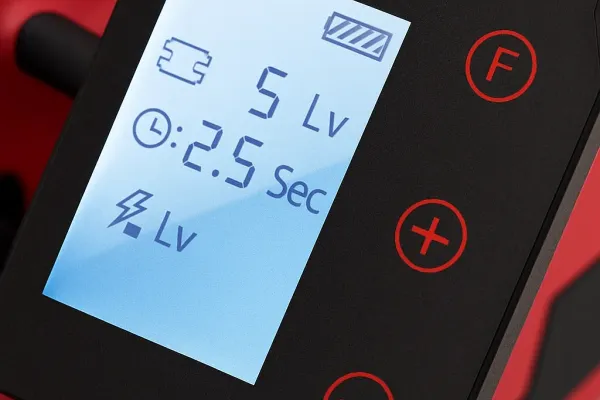 LCD screen and digital display of an electric strapping tool