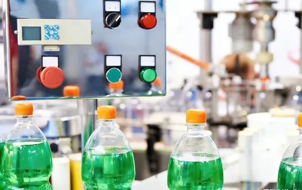 How to choose labeling systems for your bottle production line